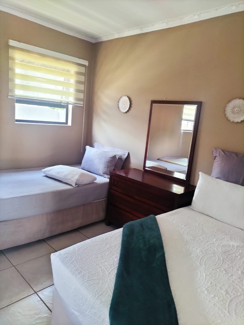 Room 9 Bed